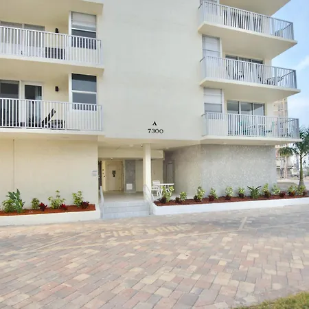 Estero Beach & Tennis 1201-A By Sun Palace Vacations